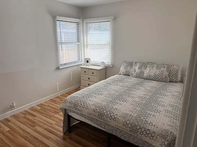 8943 Kittyhawk Ave — Photo 7