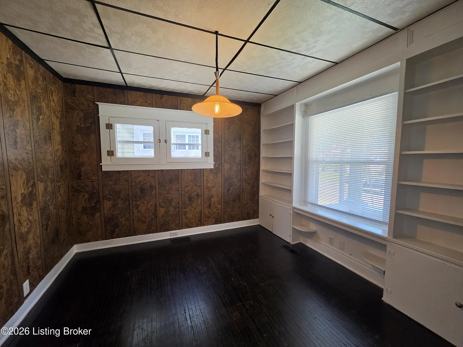 4 bed, 2.0 bath, 1200 sqft, $1,500 — Photo 4