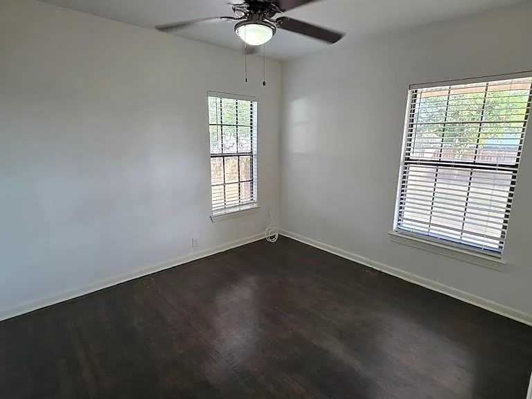 34 W Hawthorne Ave — Photo 13