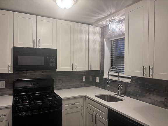 3rd image of 5878 Nottingham Ave APT 2N