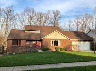 2139 Random St, Lexington, OH 44904