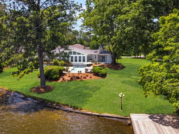 116 S Lakeshore Dr, Carrollton, GA 30117