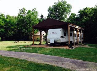 638 S Franklin St, Leavenworth, IN 47137