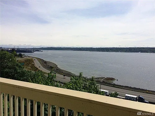 1700 W Sunn Fjord Ln Photo 1