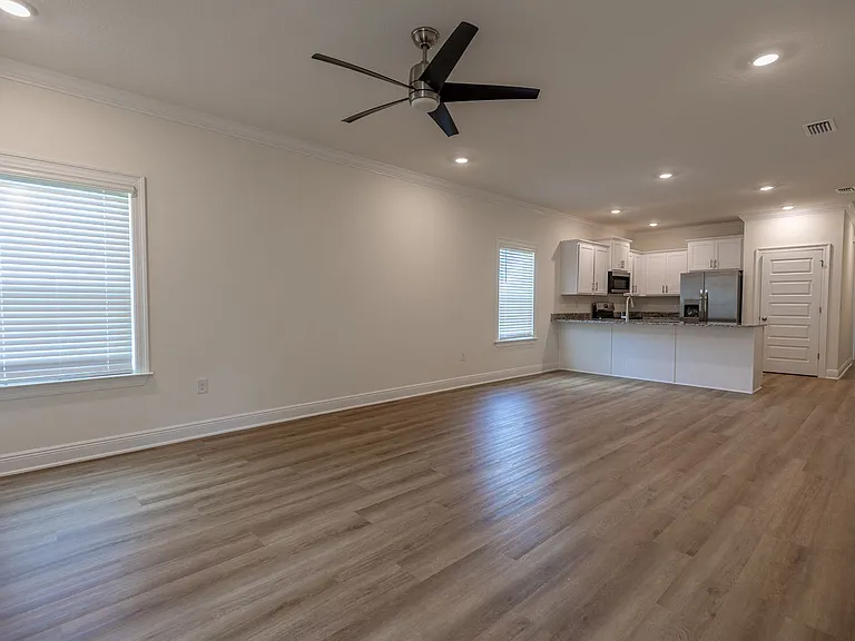 16267 Tigris Dr — Photo 3