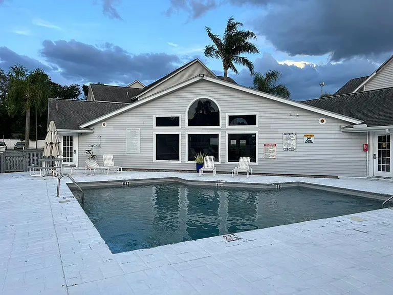 12135 Armenia Gables Cir — Photo 14