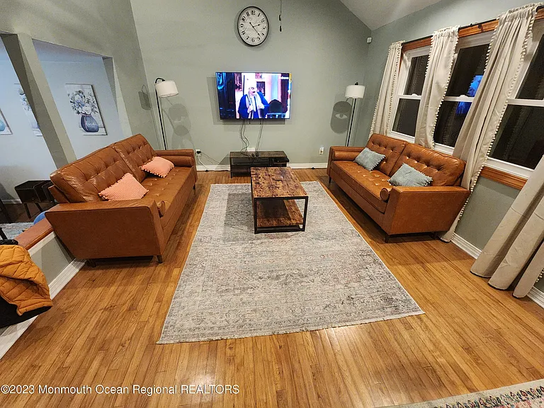 26 Lincroft Ave — Photo 4