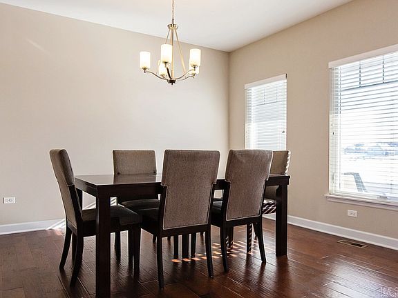 2nd image of 3644 Ancient Oak Dr