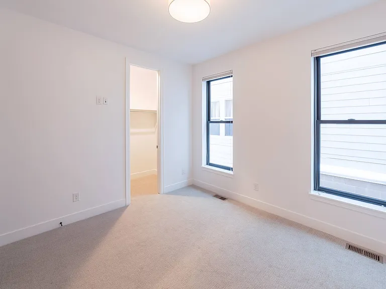 2317 Stout St — Photo 25