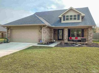 5560 Tucker Cir, Pace, FL 32571