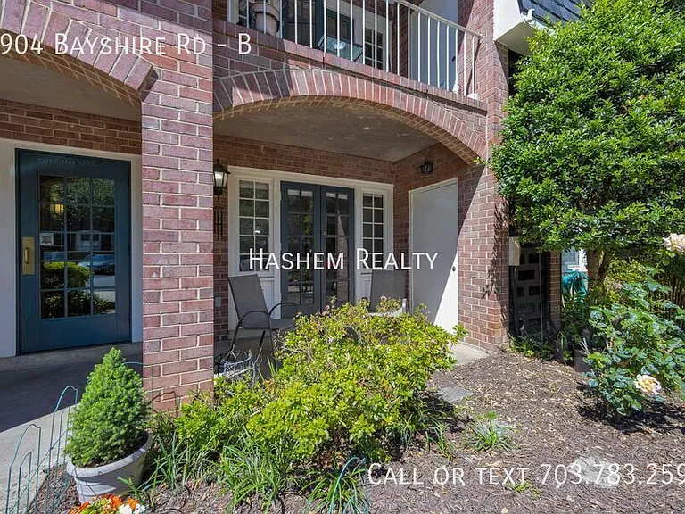 5904 Bayshire Rd #B — Photo 16