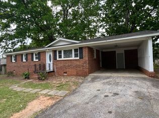 111 S Buckhorn Rd, Greenville, SC 29609