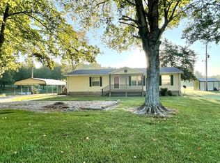 834 Wade Rd, Crofton, KY 42217