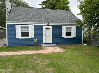 6 Pfeil Avenue, Colonie, NY 12205