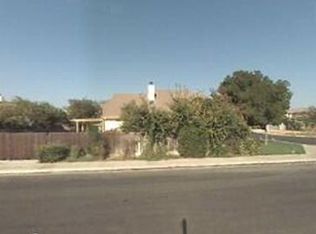 1869 Davis Ct, Los Banos, CA 93635