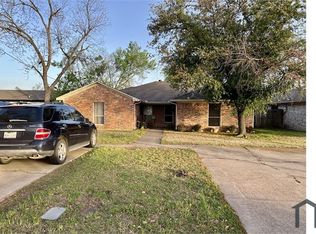 404 S Center St #B, Forney, TX 75126