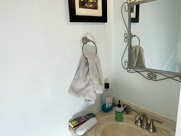 5th image of 11901 Swearingen Dr APT 20D