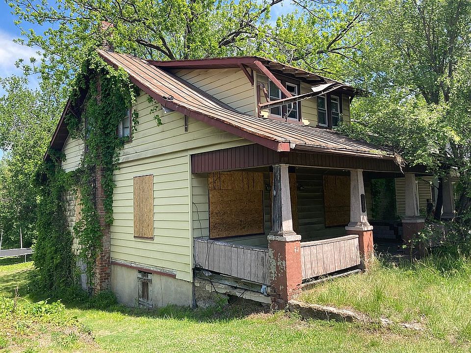 2nd image of 1724 Wise Ave SE