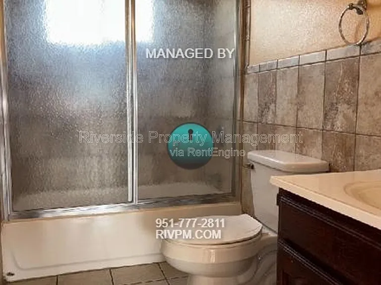 7257 Wakefield Ct — Photo 11