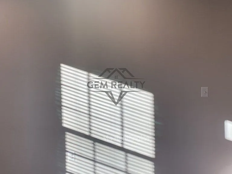 531 View Point Way — Photo 18