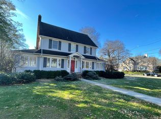 41 Hillcrest Rd, Madison, NJ 07940