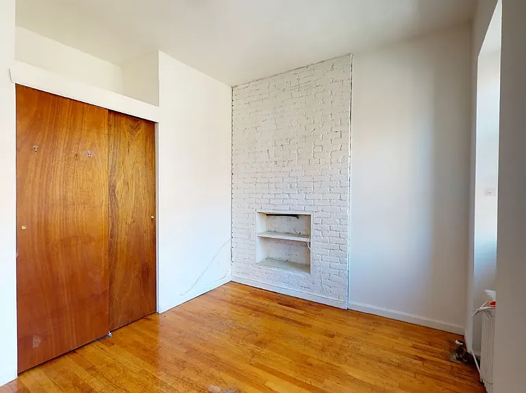 349 E 82nd St #5FE — Photo 6