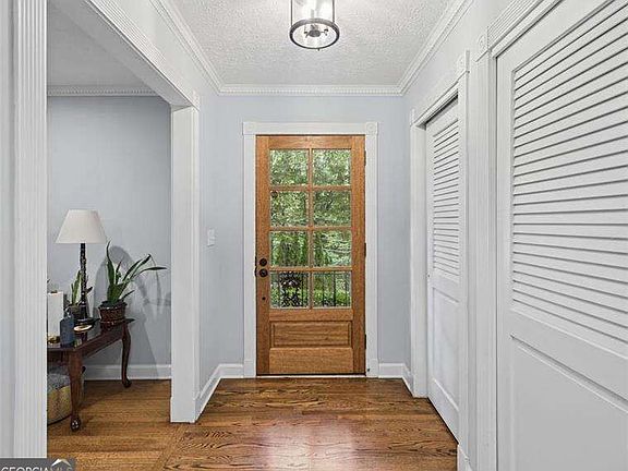 5th image of 2477 Midvale Ct
