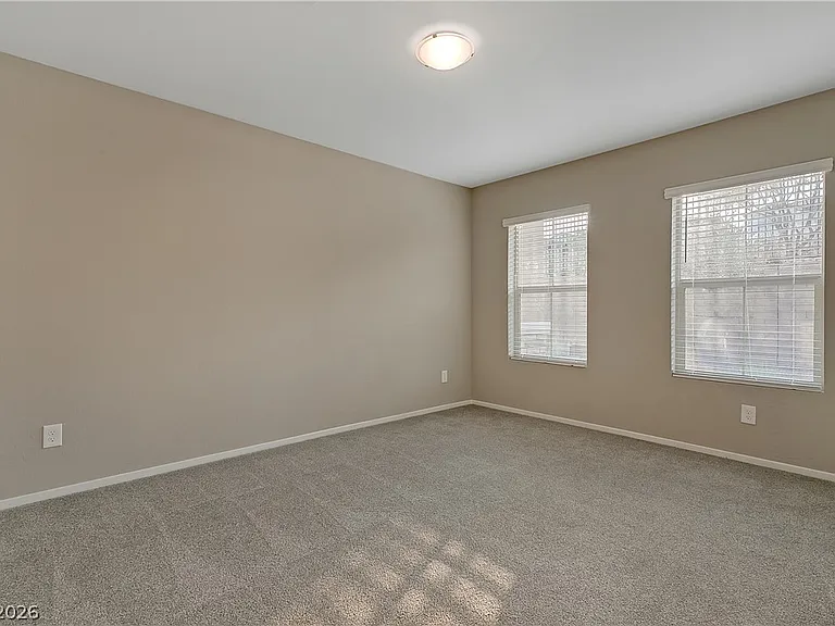 41 Lomita Heights Dr — Photo 16