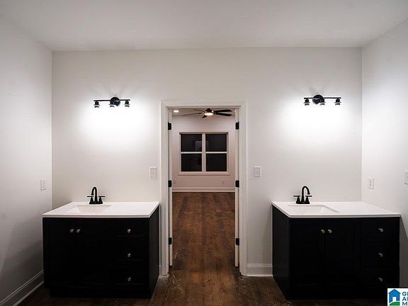 5th image of 11635 Stemley Rd