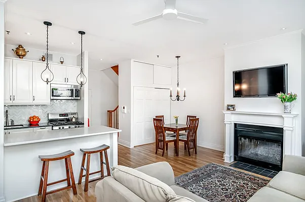 Sold by Lander Real Estate | media 24