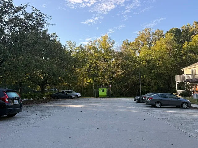 2 bed, 1000 sqft, $1,195 — Photo 3