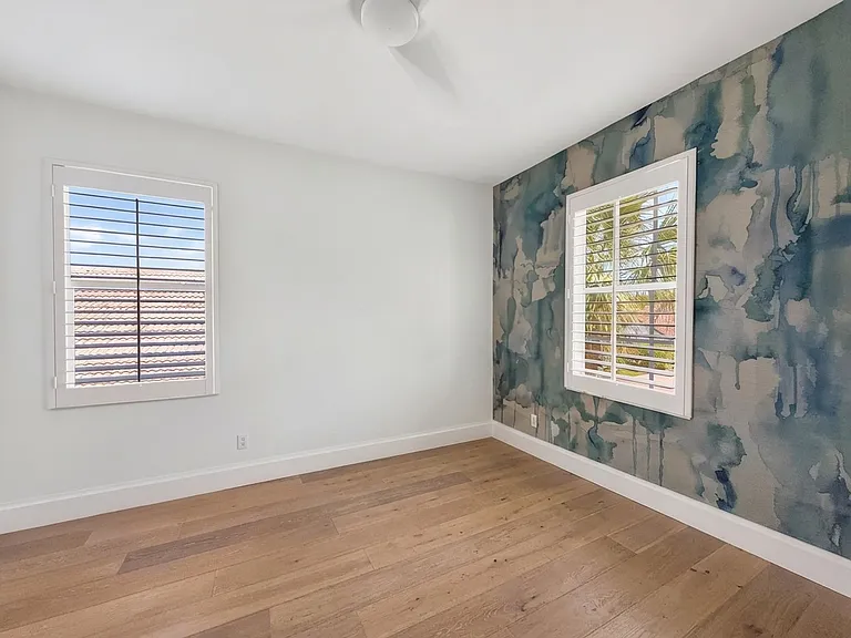 6772 Southern Oak Ct — Photo 7