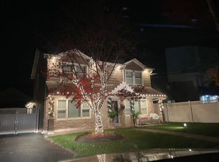 2060 Van Nostrand Ave, Merrick, NY 11566