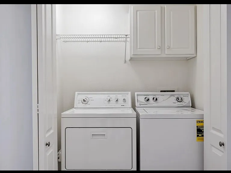 1951 Ofarrell St #210 — Photo 14