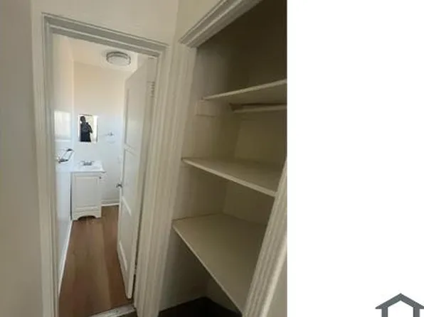 1405 W 35th St #1405, Los Angeles, CA 90018