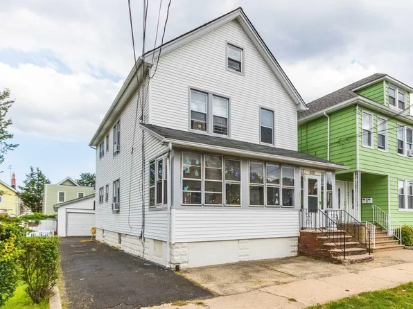 658 Chestnut St, Kearny, NJ 07032