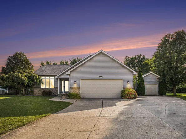5399 Bunkerway Ct SW, Wyoming, MI 49509