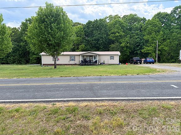 4th image of 1283 Pisgah Rd