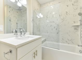 1428 Columbia Rd APT 2, Boston, MA 02127