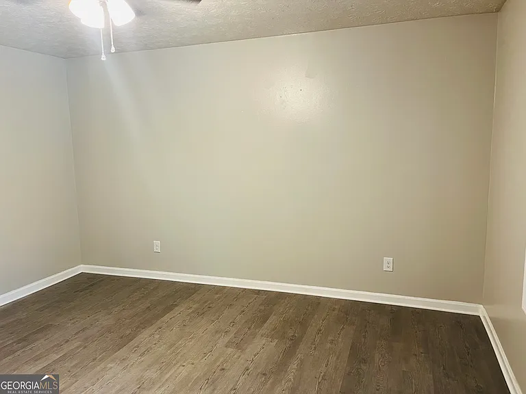 227 Bay St NE #227 — Photo 5
