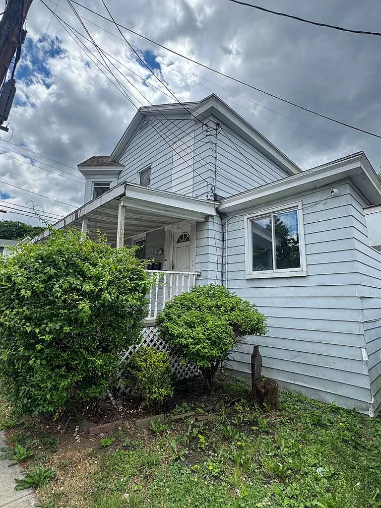 2 bed, 763 sqft, $1,290 — Photo 2