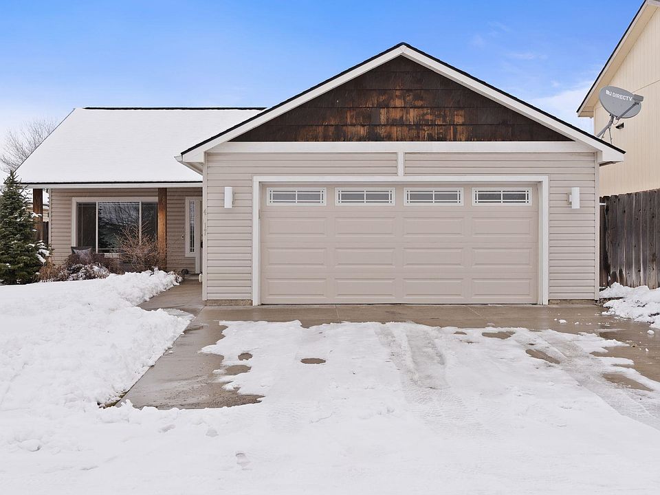 1st image of 4317 E Peak Ln