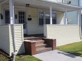 41 Gorham Ave, Hamden, CT 06514