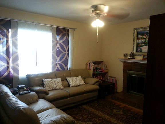 5th image of 1138 Avocado Ave