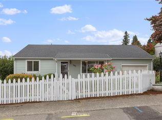 1921 NE Virginia St, Bremerton, WA 98310