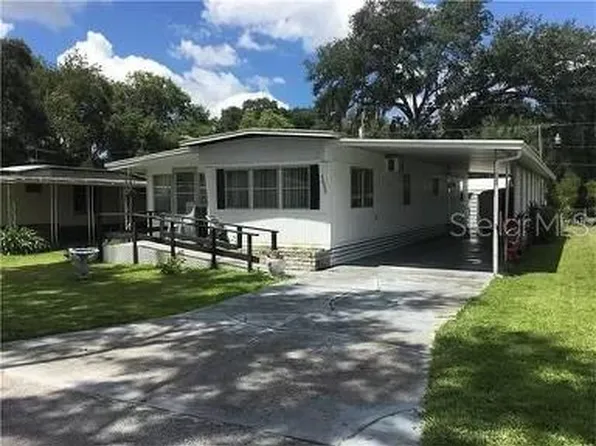 5033 Little Lake Ct, Zephyrhills, FL 33542