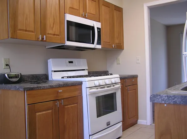 2041 103rd Ave NW, Coon Rapids, MN 55433