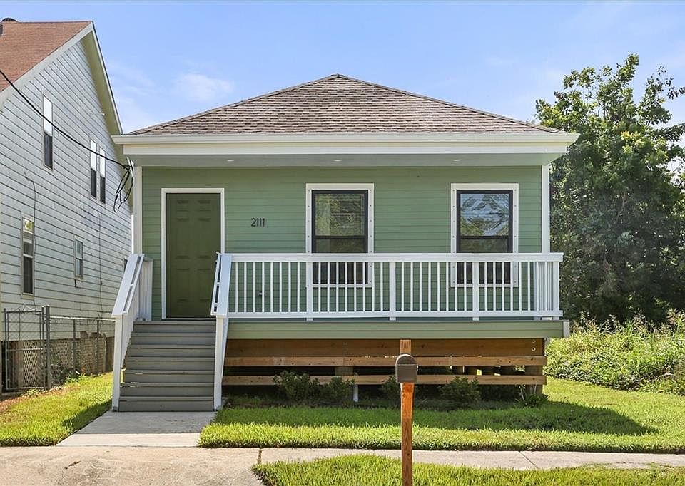 1st image of 2111 Forstall St