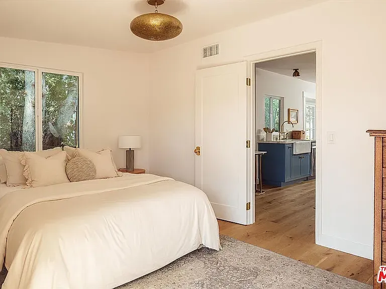 5031 Townsend Ave — Photo 12