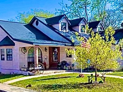 179 Caddo, San Antonio, TX, 78211